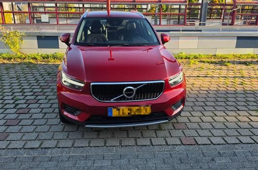 Volvo XC40 Momentum (2020) - Photo 7
