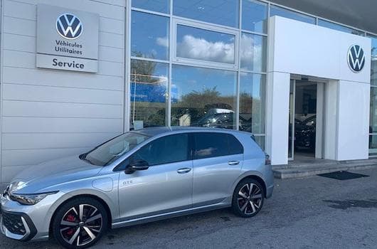 VW Golf GTE BLACK STYLE 1.5eHybrid 177CV DSG6 (2025) - Photo 5