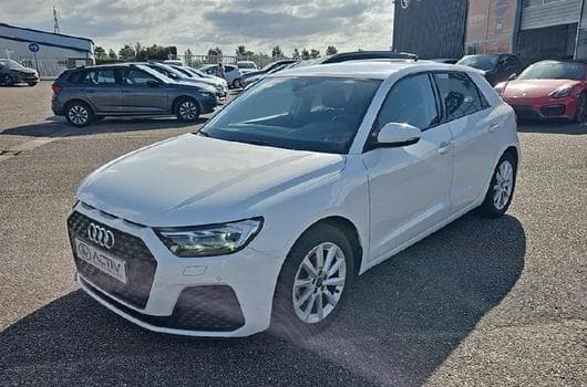 Audi A1 30 TFSI 110 DESIGN (2023) - Photo 9