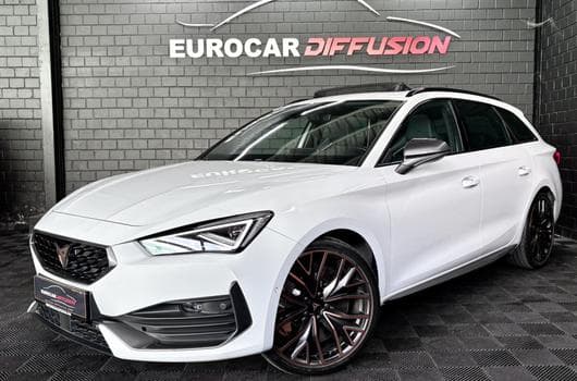 Cupra Leon VZ CUP ST 2.0 TSI 310CV * BREMBO * VSS * PANO* MATRIX * (2024) - Foto 10