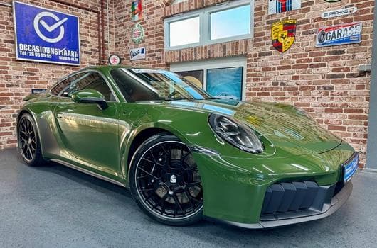 Porsche 911 992 (911) GTS Coupé 3.5 541cv Hybrid Cuarenta (2025) - Photo 7
