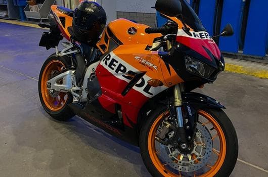 Honda CBR 600RR REPSOL (2013) - Photo 6