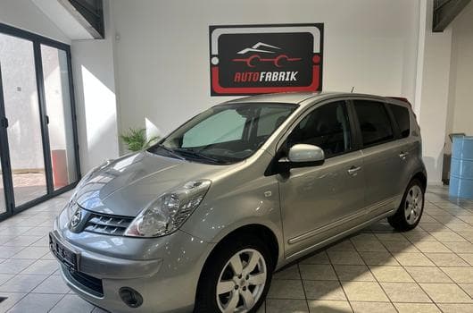Nissan Note 1.6 Tekna (2009) - Photo 1