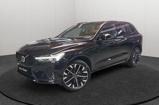 Volvo XC60 B5 AWD Ultra Dark / Essence (2025) - Foto 10