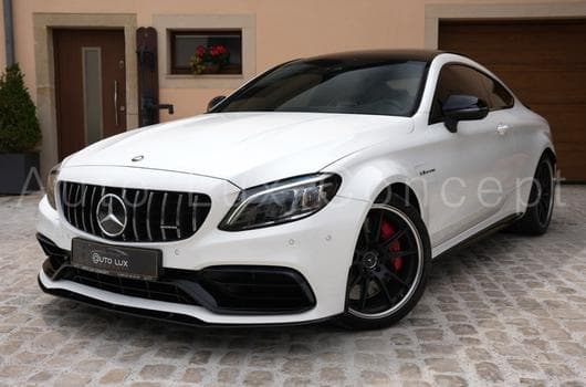 Mercedes C 63 AMG S Coupé (2020) - Photo 3