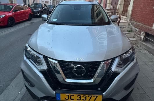 Nissan X-Trail (2018) - Photo 1