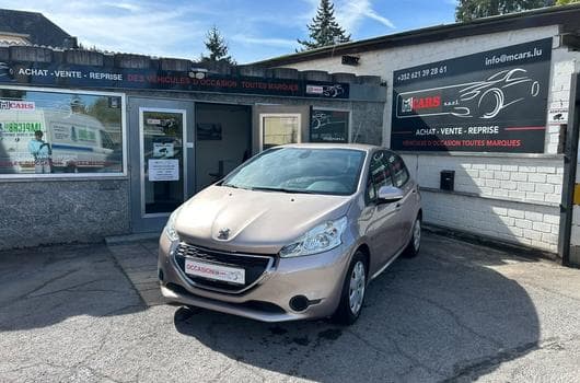 Peugeot 208 1.2 AUTOMATIQUE 5 PORTES (2014) - Photo 4