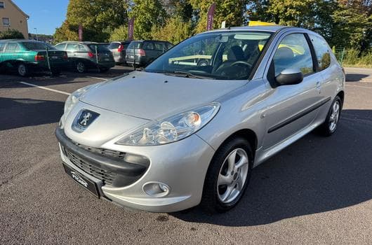 Peugeot 206+ 1.2 (2010) - Photo 1
