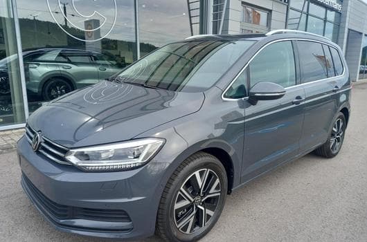 VW Touran Comfortline 1.5 TSI (2026) - Photo 8