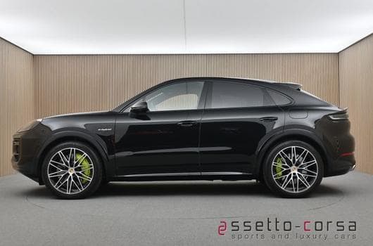 Porsche Cayenne Cayenne Turbo E-Hybrid Coupe*InnoDr*PCCB*PDCC (2024) - Photo 7