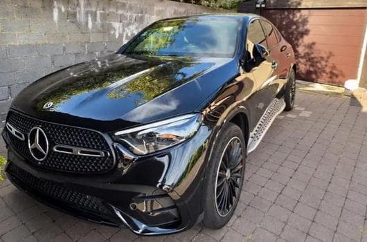 Mercedes GLC 200 d 4M AMG-Line LED+Pano+Keyless+Night (2025) - Photo 4