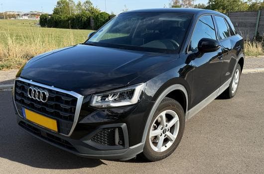 Audi Q2 S-line (2023) - Photo 5