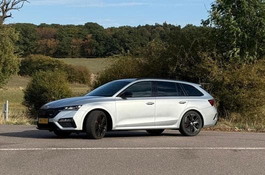Skoda Octavia RS (2021) - Photo 2