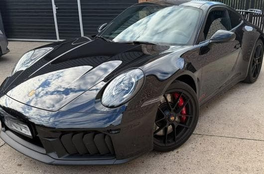 Porsche 992 911 Carrera GTS (2024) - Photo 5