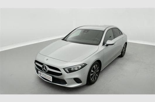 Mercedes 180 A 180 d Business NAVI / FULL LED (2021) - Photo 8