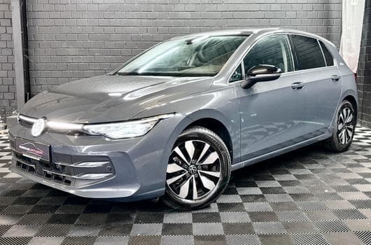 VW Golf phase 2 Life GOAL 2.0 TDI DSG7 150 CV  ** Attelage ** (2025) - Photo 6