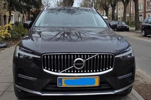 Volvo XC60 T6 Plug In Hybrid Ultra (2022) - Photo 8