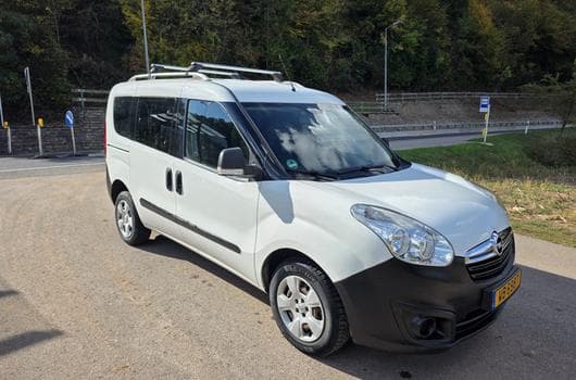 Opel Combo 1.6 CDTI Selection - 5 places (2015) - Photo 6