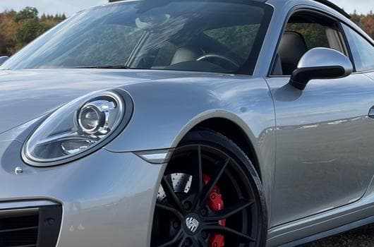 Porsche 911 Carrera 4s (2016) - Photo 3