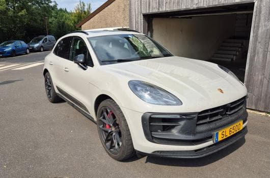Porsche Macan GTS (2023) - Photo 2