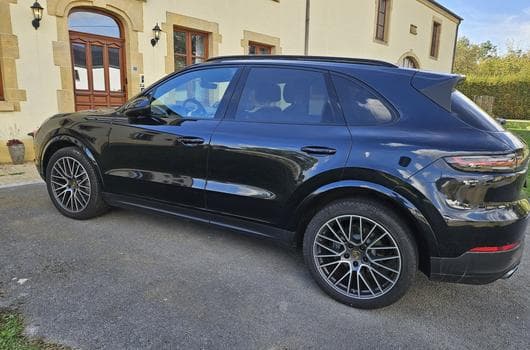 Porsche Cayenne S 440ch TVA RECUP PANO BOSE AIR CHRONO (2021) - Photo 2
