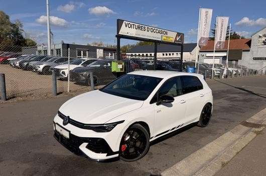 VW Golf GTI 300 Clubsport DSG (2026) - Photo 11