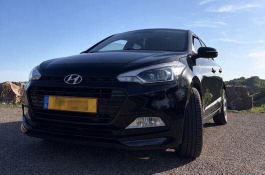 Hyundai i20 Twist Techno Pack Special Edition Play (2018) - Photo 1