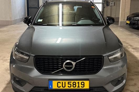 Volvo XC40 D3 R-Design (2018) - Photo 2