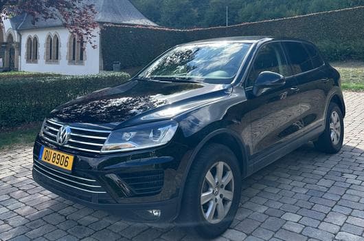 VW Touareg (2015) - Photo 4