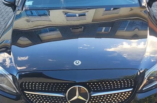 Mercedes C 300 Sline (2020) - Photo 10