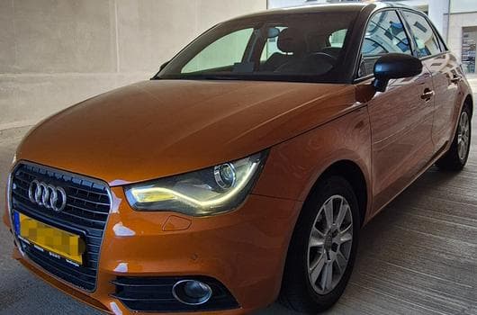 Audi A1 Sportback Ambition 105ch (2013) - Foto 12