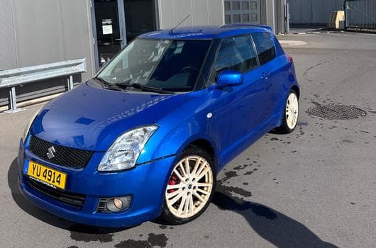 Suzuki Swift (2008) - Photo 1