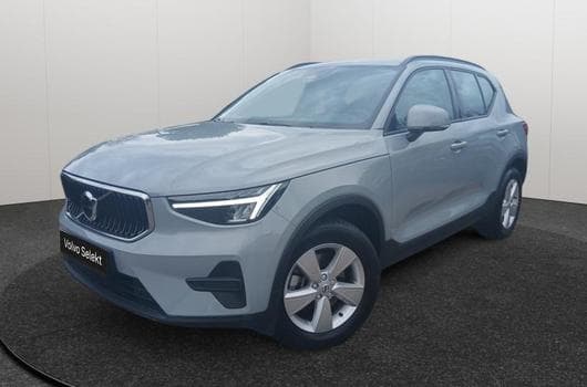 Volvo XC40 Essentiel B3 Mild Hybrid (2025) - Photo 4