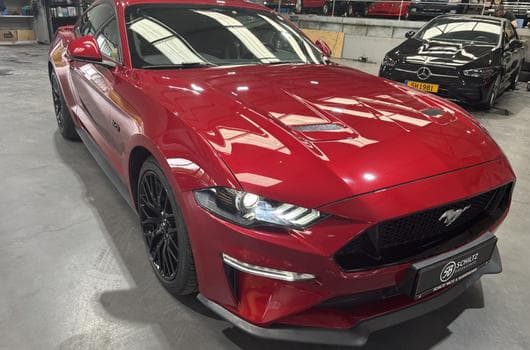 Ford Mustang 5.0 V8 GT AT (2020) - Photo 9