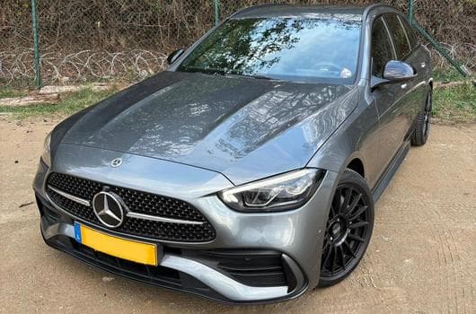 Mercedes C 220 AMG Line (2022) - Foto 1