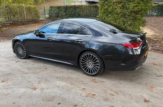 Mercedes CLS 450 4MATIC AMG-Line (2022) - Photo 3