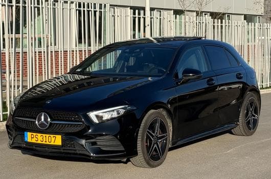 Mercedes A 250 AMG-Line Night Panoramic Plugin Hybrid (2021) - Photo 4