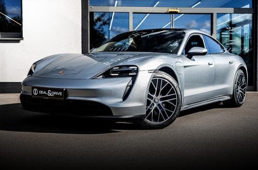 Porsche Taycan (408 CH) - DOLOMITE GREY (2025) - Photo 6