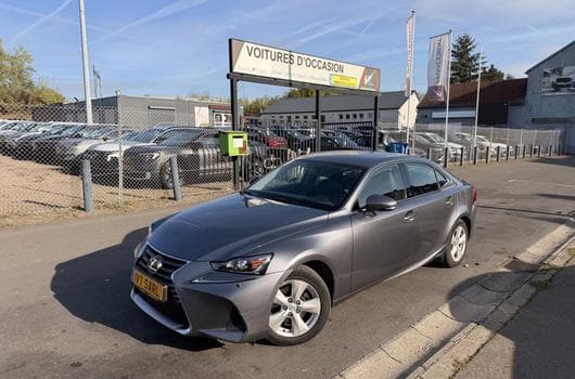Lexus IS Hybride Privilège Auto. (2017) - Photo 1