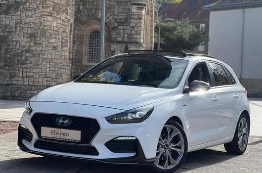 Hyundai i30 N Line / Automatique / Essence / Panoramique / (2019) - Photo 2