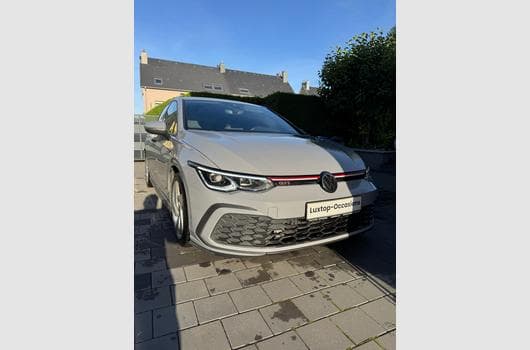 VW Golf VIII GTI (2023) - Photo 2