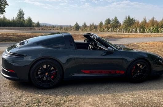 Porsche 911 Targa 4 GTS 992.2 (2001) - Photo 6