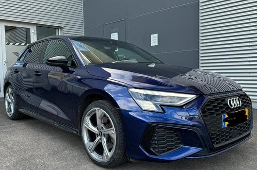 Audi A3 Sportback 40 TFSIe PHEV S-Line S-Tronic (2021) - Photo 1