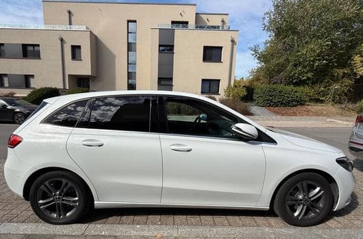 Mercedes 180 Business line (2019) - Photo 8