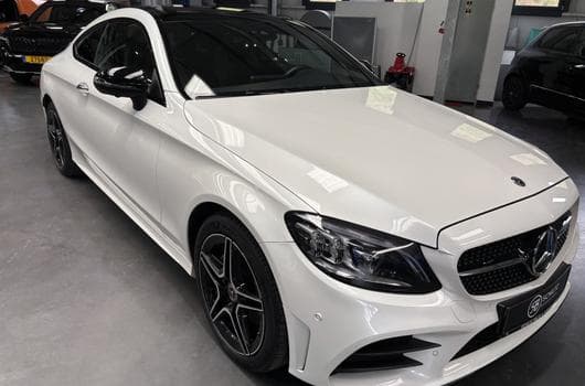 Mercedes C 220 Coupé AMG LINE 4MATIC (2019) - Photo 8