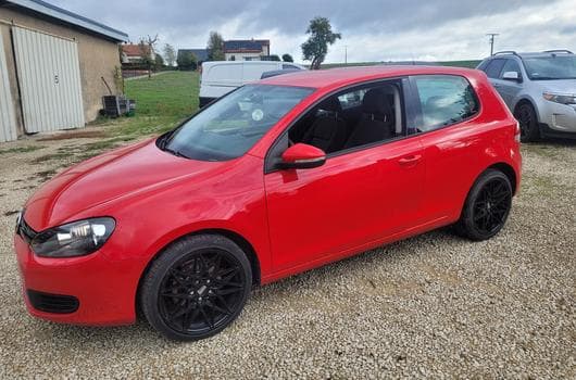VW Golf 14 i 16V (2009) - Photo 1
