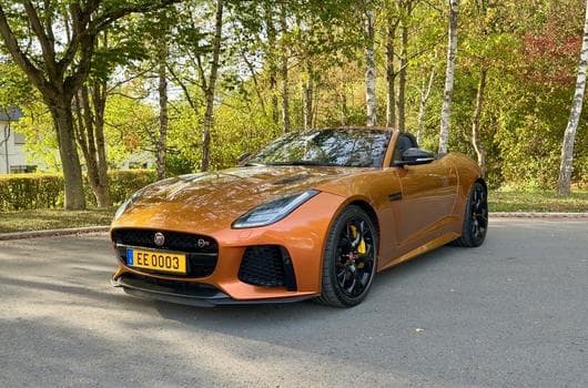 Jaguar F-Type SVR Cabriolet (2019) - Photo 2