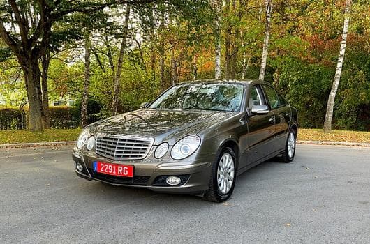 Mercedes E 350 Elegance Auto. (2008) - Photo 1