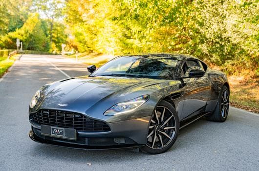 Aston-Martin DB11 Coupe V8 510cv - First hand - Black Pack (2021) - Photo 4
