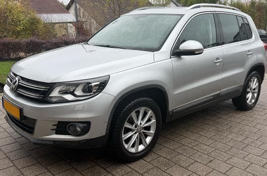 VW Tiguan 4Motion Sport & Style (2012) - Photo 4